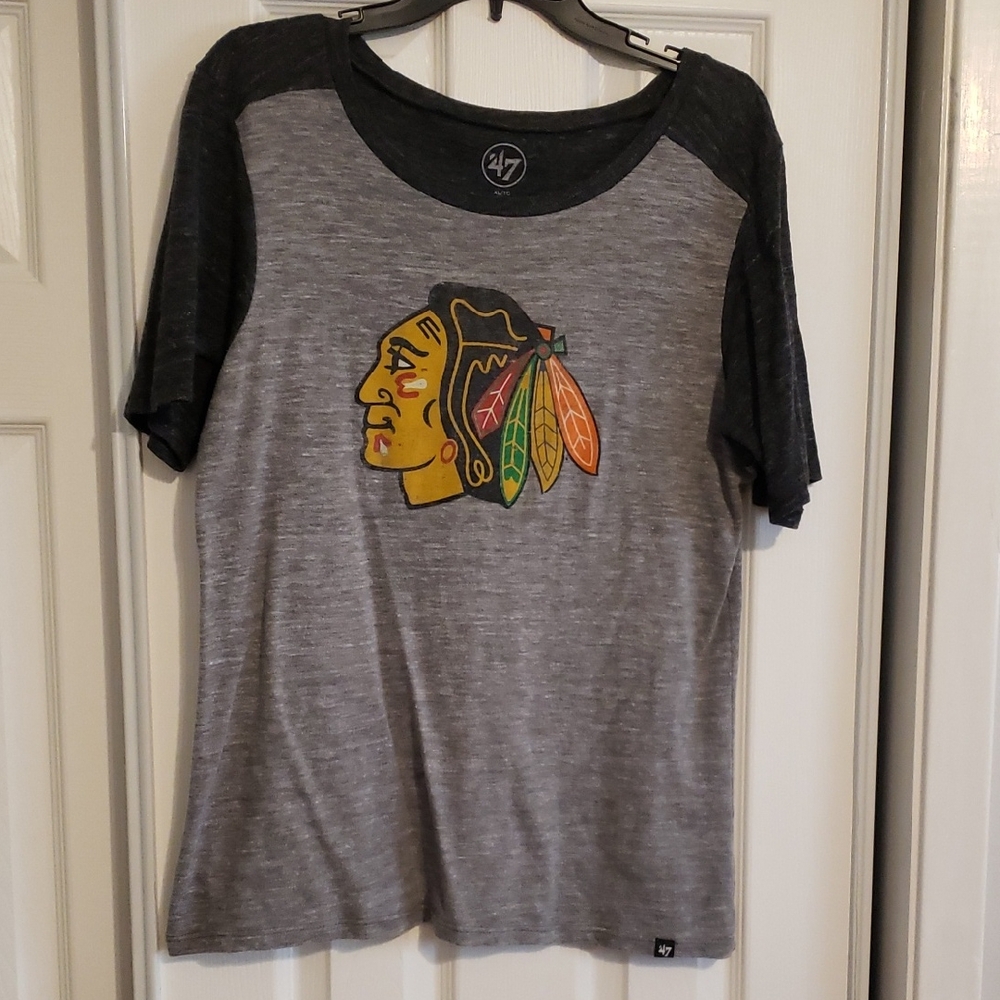 47 Brand Blackhawks Charcoal Tee with Logo